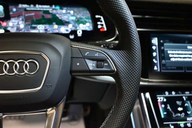 AUDI Q8 usata 49