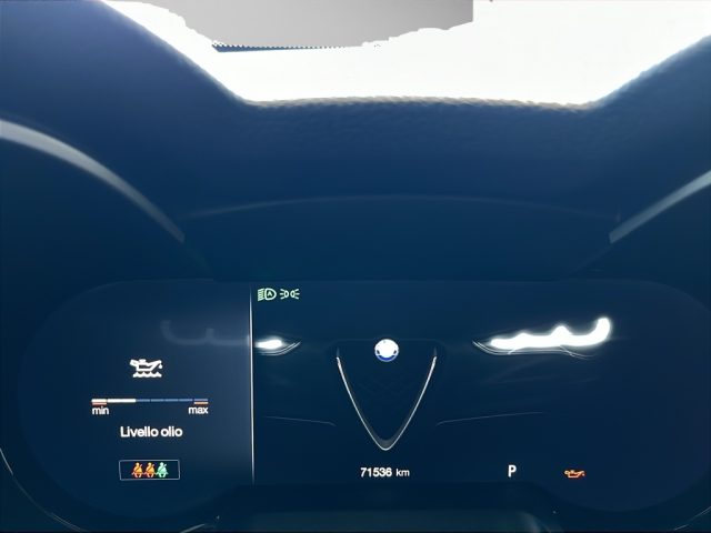 ALFA ROMEO Stelvio usata, con Fari Xenon