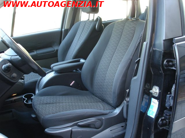 RENAULT Scenic usata 8