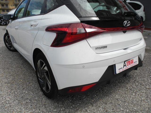 HYUNDAI i20 usata 64