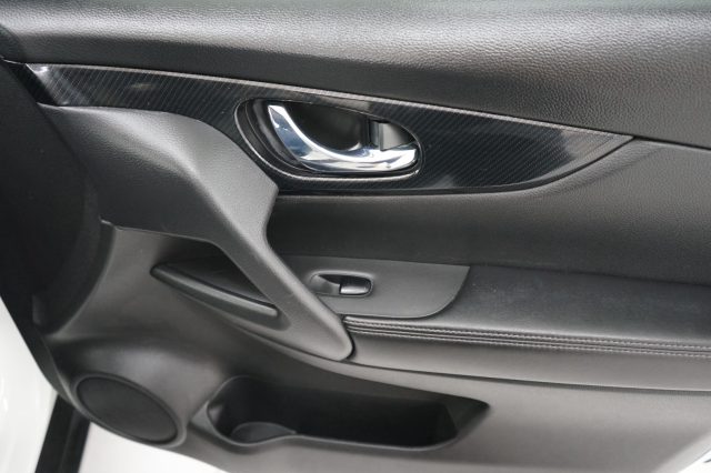 NISSAN X-Trail usata, con Luci diurne