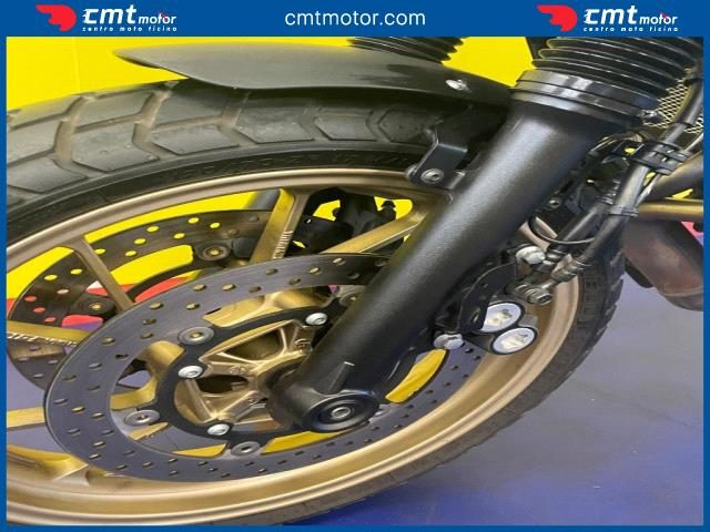 YAMAHA XSR 700 usata 5