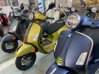 VESPA GTS 300 SuperSport usata 9