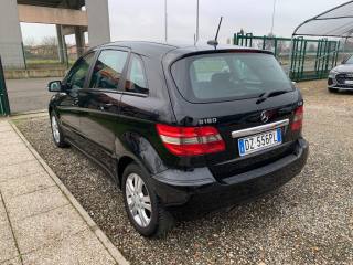 MERCEDES-BENZ B 180 usata, con Boardcomputer