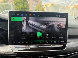 VOLKSWAGEN Golf R usata, con Cruise Control