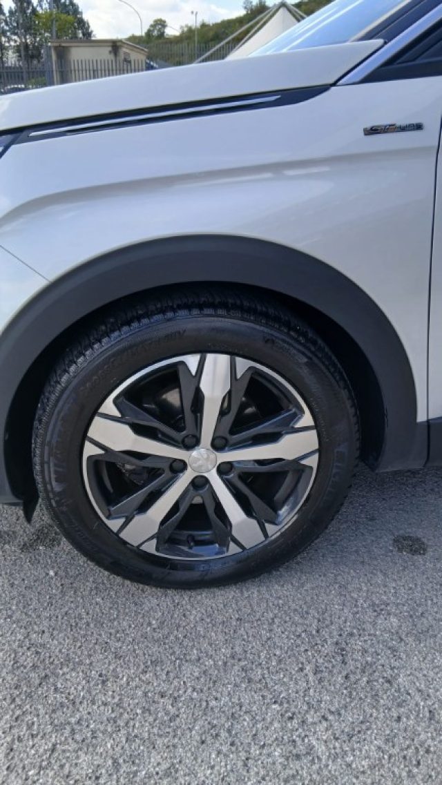 PEUGEOT 3008 usata, con Climatizzatore