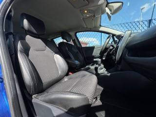 RENAULT Clio usata, con Touch screen