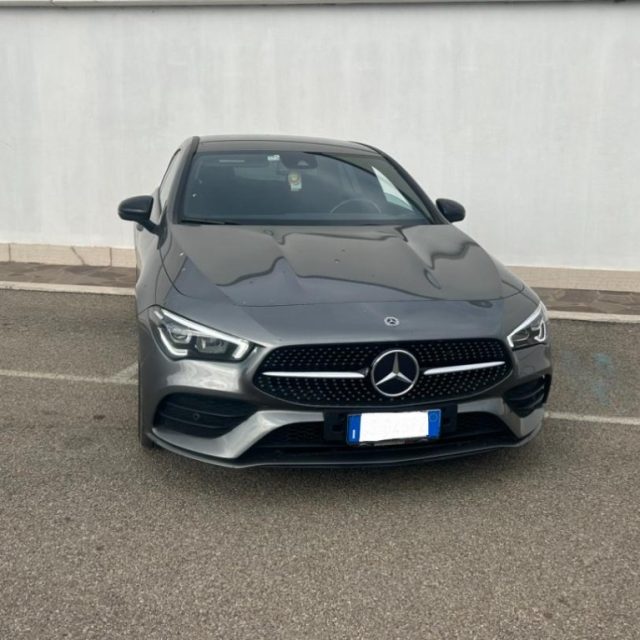 MERCEDES-BENZ CLA 200 usata, con Airbag