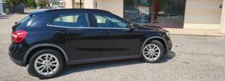 MERCEDES-BENZ GLA 180 usata, con Airbag
