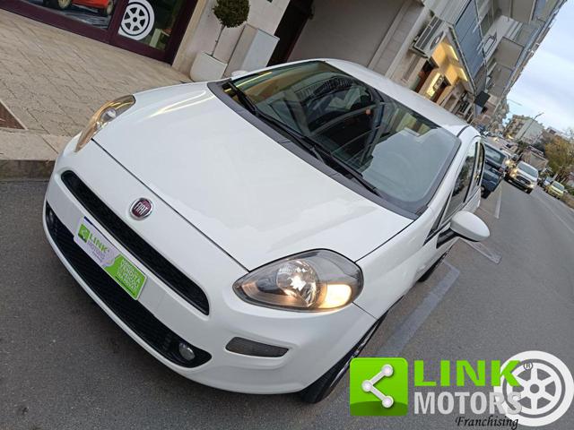FIAT Punto usata, con USB