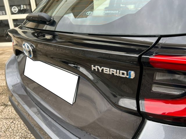 TOYOTA Yaris usata 10