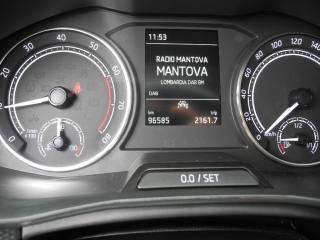 SKODA Kamiq usata, con USB