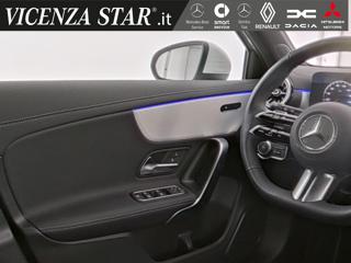 MERCEDES-BENZ A 180 usata, con Controllo automatico clima