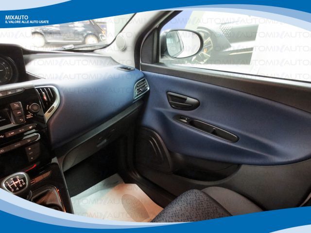 LANCIA Ypsilon usata, con Climatizzatore