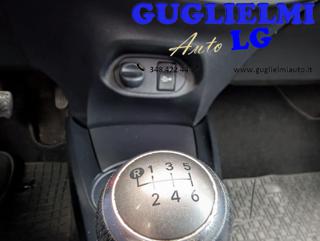 TOYOTA Yaris usata, con Sound system