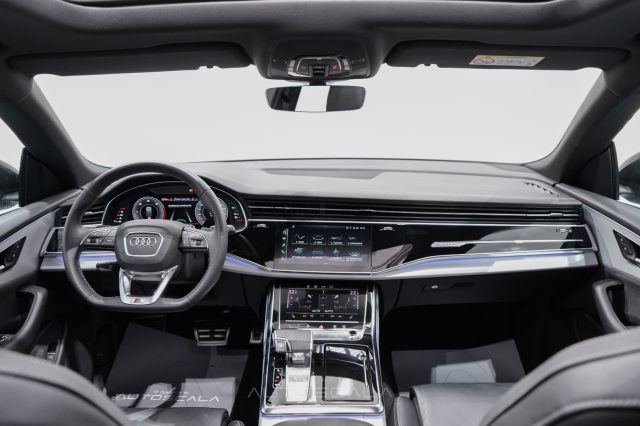 AUDI Q8 usata, con Apple CarPlay