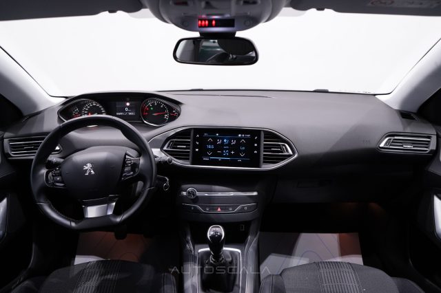 PEUGEOT 308 usata, con Bluetooth