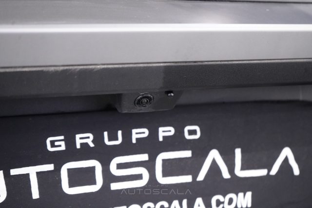 PEUGEOT 3008 usata, con Sensore di luce