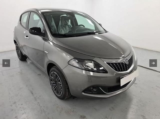 LANCIA Ypsilon usata, con ABS