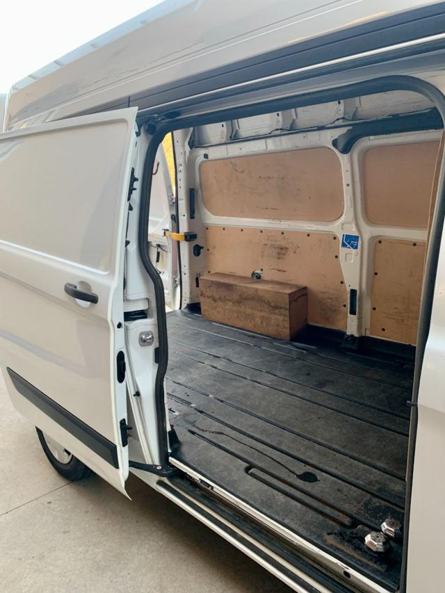 FORD Transit Custom usata, con Fendinebbia