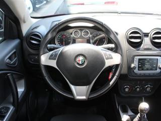 ALFA ROMEO MiTo usata, con Volante in pelle