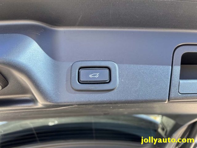 LAND ROVER Range Rover Evoque usata, con USB