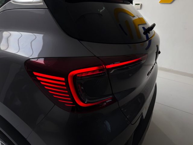 RENAULT Captur usata, con Sistema di navigazione