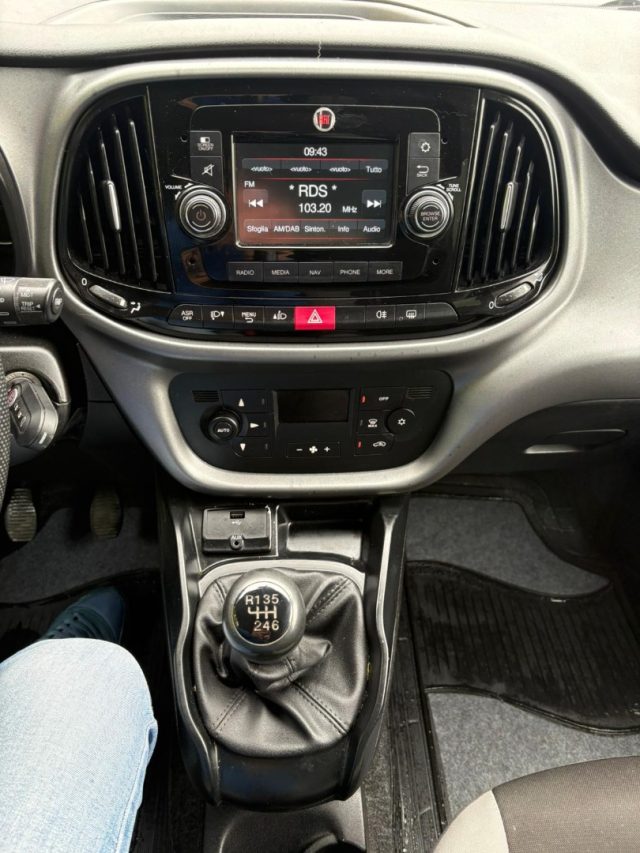 FIAT Doblo usata, con Controllo automatico clima