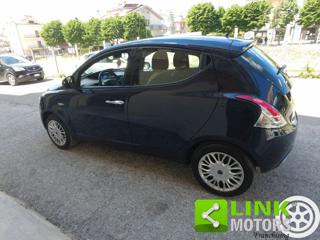 LANCIA Ypsilon usata, con Autoradio