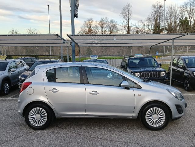OPEL Corsa usata, con Airbag Passeggero