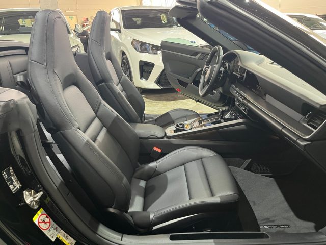 PORSCHE 992 usata, con USB