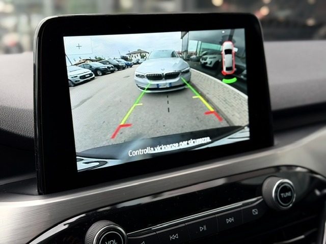 FORD Kuga usata, con Touch screen