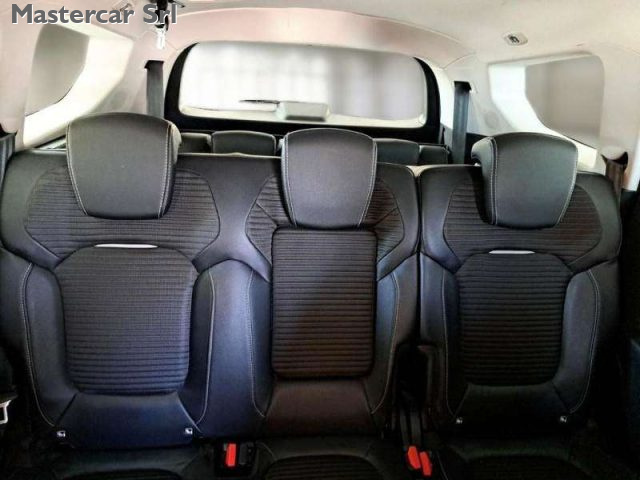 RENAULT Grand Scenic usata, con Vetri oscurati
