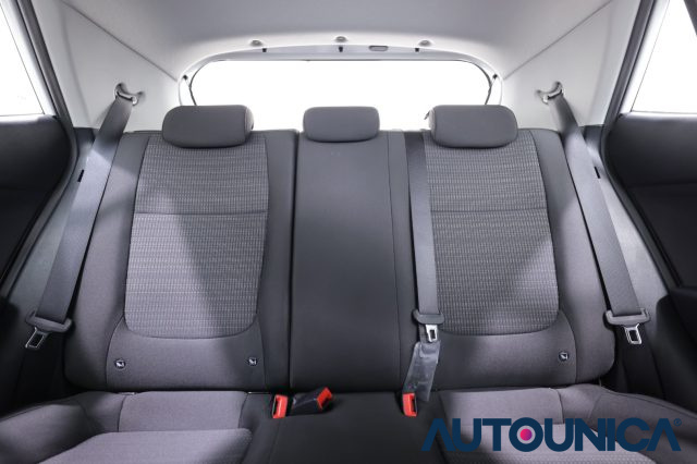KIA Stonic usata, con Luci diurne