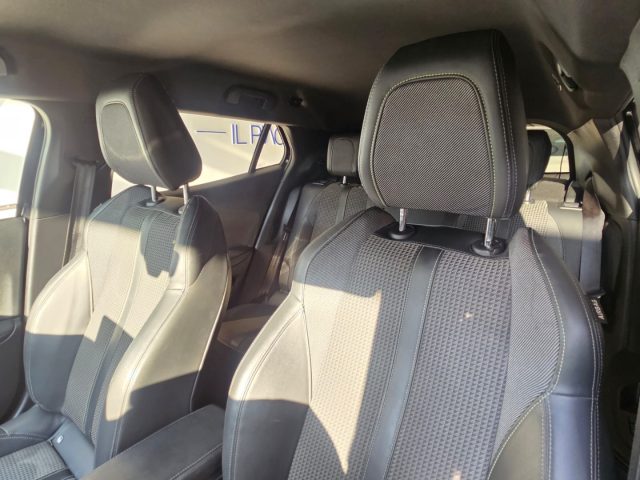 PEUGEOT 2008 usata, con Volante in pelle