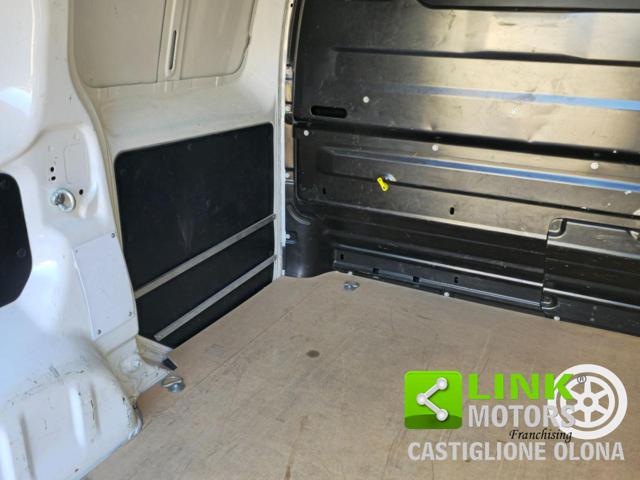 OPEL Vivaro usata, con Interni in pelle