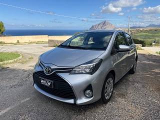 TOYOTA Yaris 1.0 5 porte Lounge