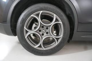 ALFA ROMEO Stelvio usata, con Autoradio