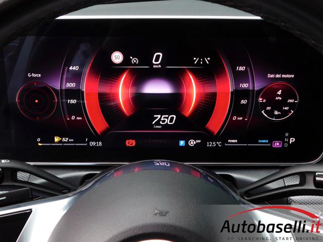 MERCEDES-BENZ C 220 usata, con Fari direzionali