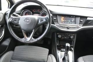 OPEL Astra usata, con Fari LED