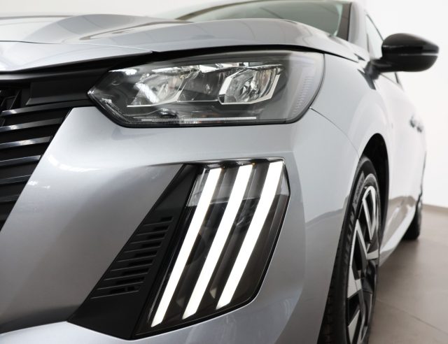 PEUGEOT 208 usata, con Sensore di luce