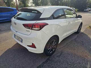 HYUNDAI i20 usata, con Alzacristalli elettrici