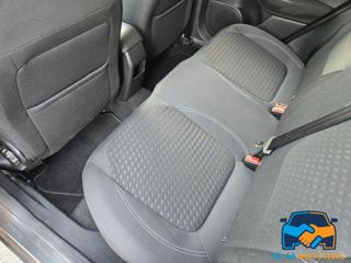 FORD Fiesta usata, con Sedile posteriore sdoppiato