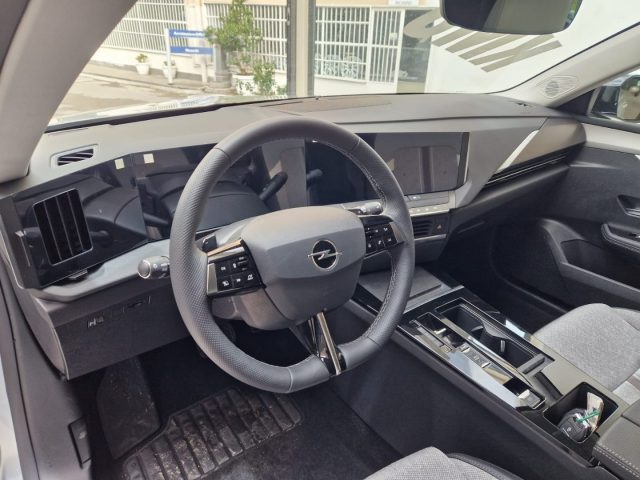 OPEL Astra usata, con Sistema di navigazione