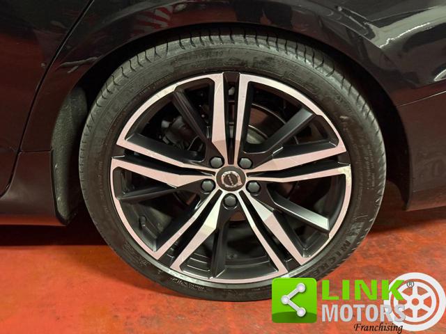 VOLVO V60 usata, con Sedili sportivi