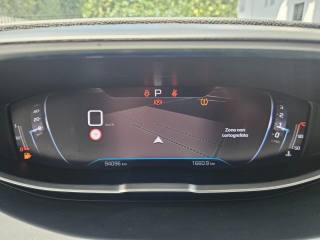 PEUGEOT 3008 usata, con Volante in pelle