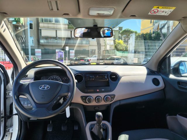HYUNDAI i10 usata, con Chiusura centralizzata