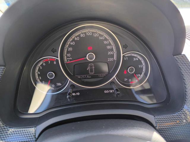 VOLKSWAGEN up! usata, con ESP