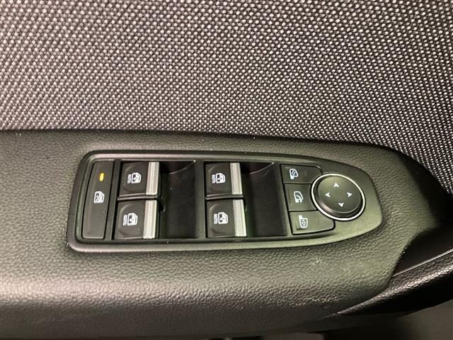 RENAULT Captur usata, con Porta scorrevole