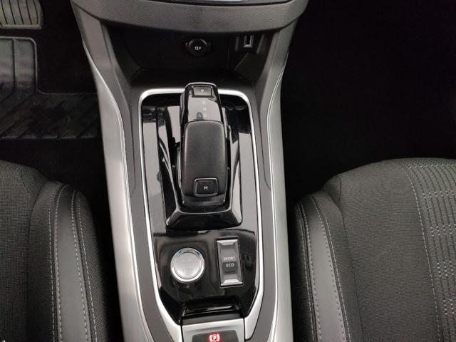PEUGEOT 308 usata, con Sistema di navigazione